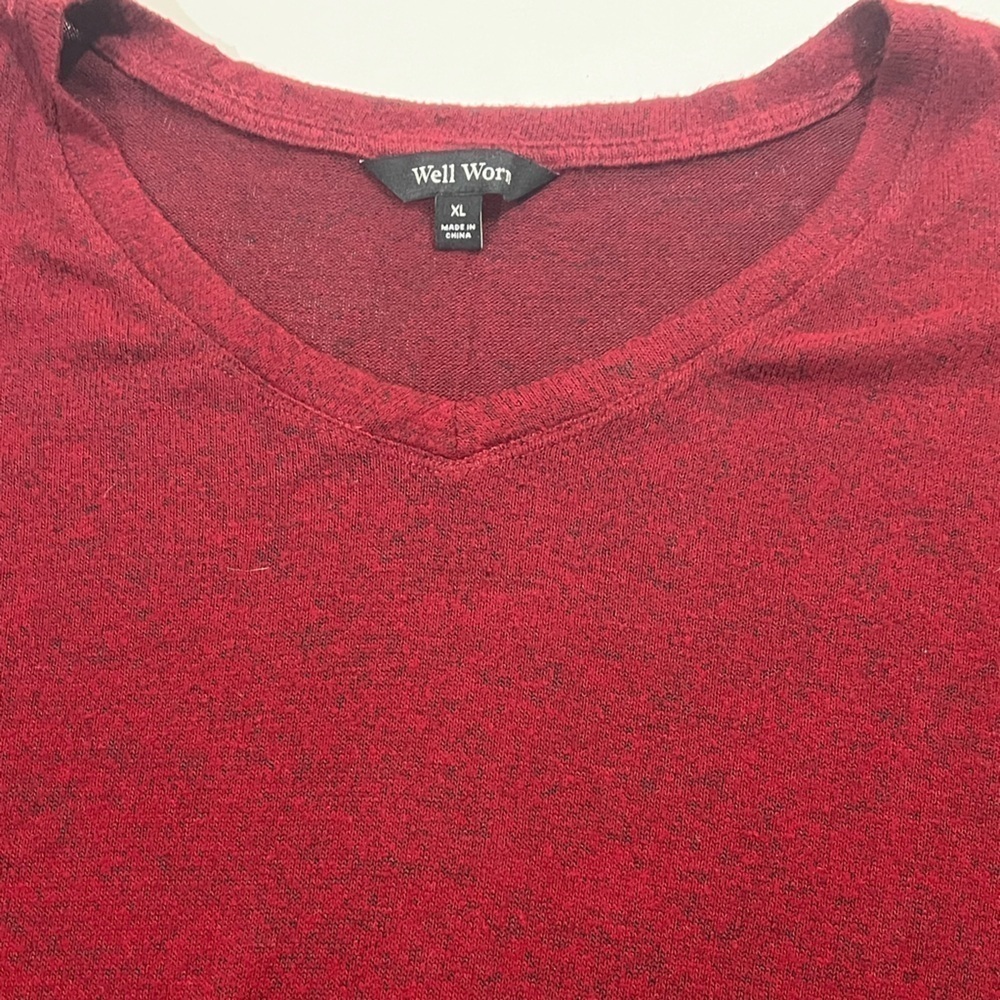 Lightweight V-neck sweater size XL by Well Worn EUC - Picture 6 of 7